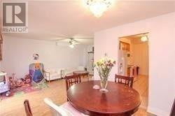 9 Salem Court, Brampton, Ontario  L6V 4J8 - Photo 8 - W12996724