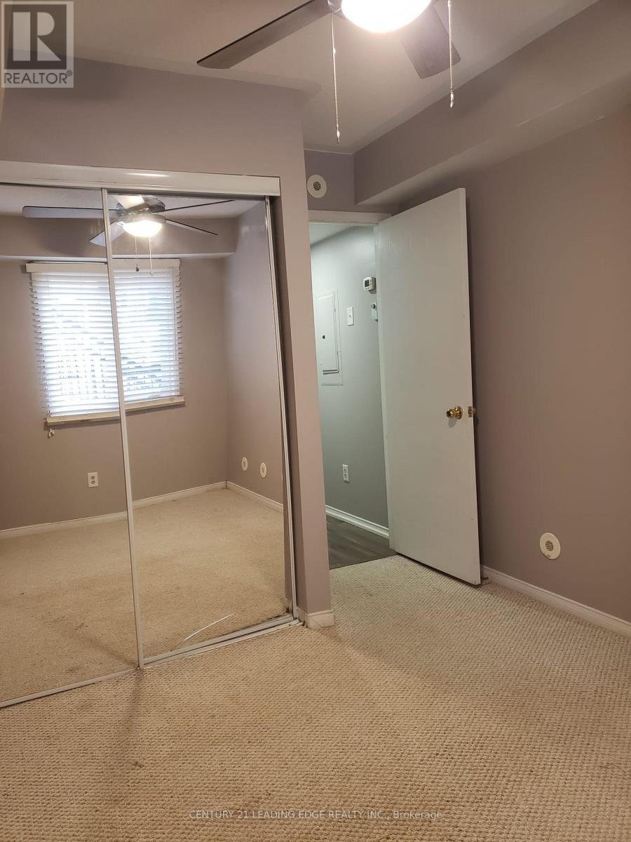 150 - 4975 Southhampton Drive, Mississauga, Ontario  L5M 8E1 - Photo 5 - W12996732