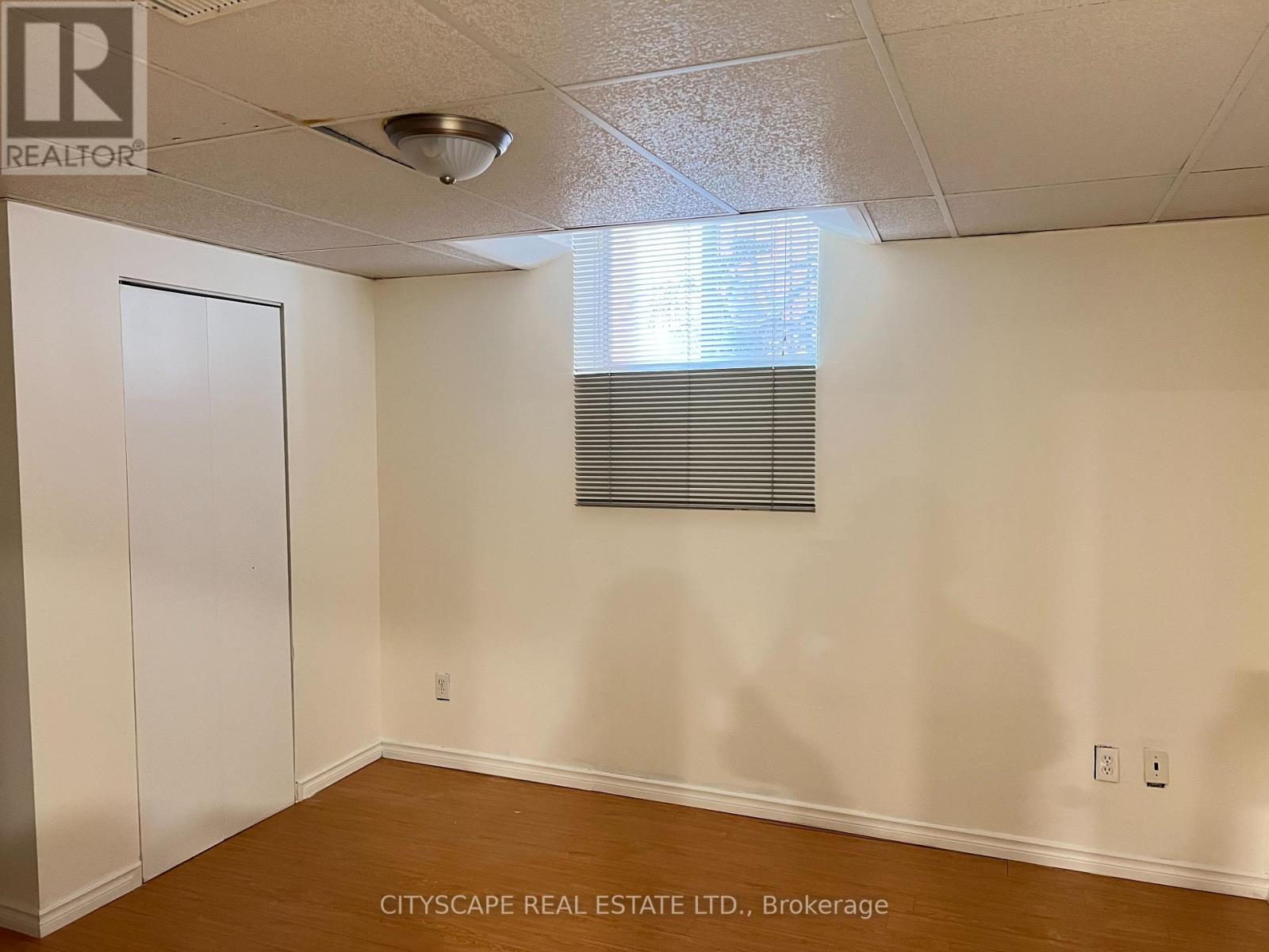 Basement - 4813 Creditview Road, Mississauga, Ontario  L5V 1H5 - Photo 11 - W12996746