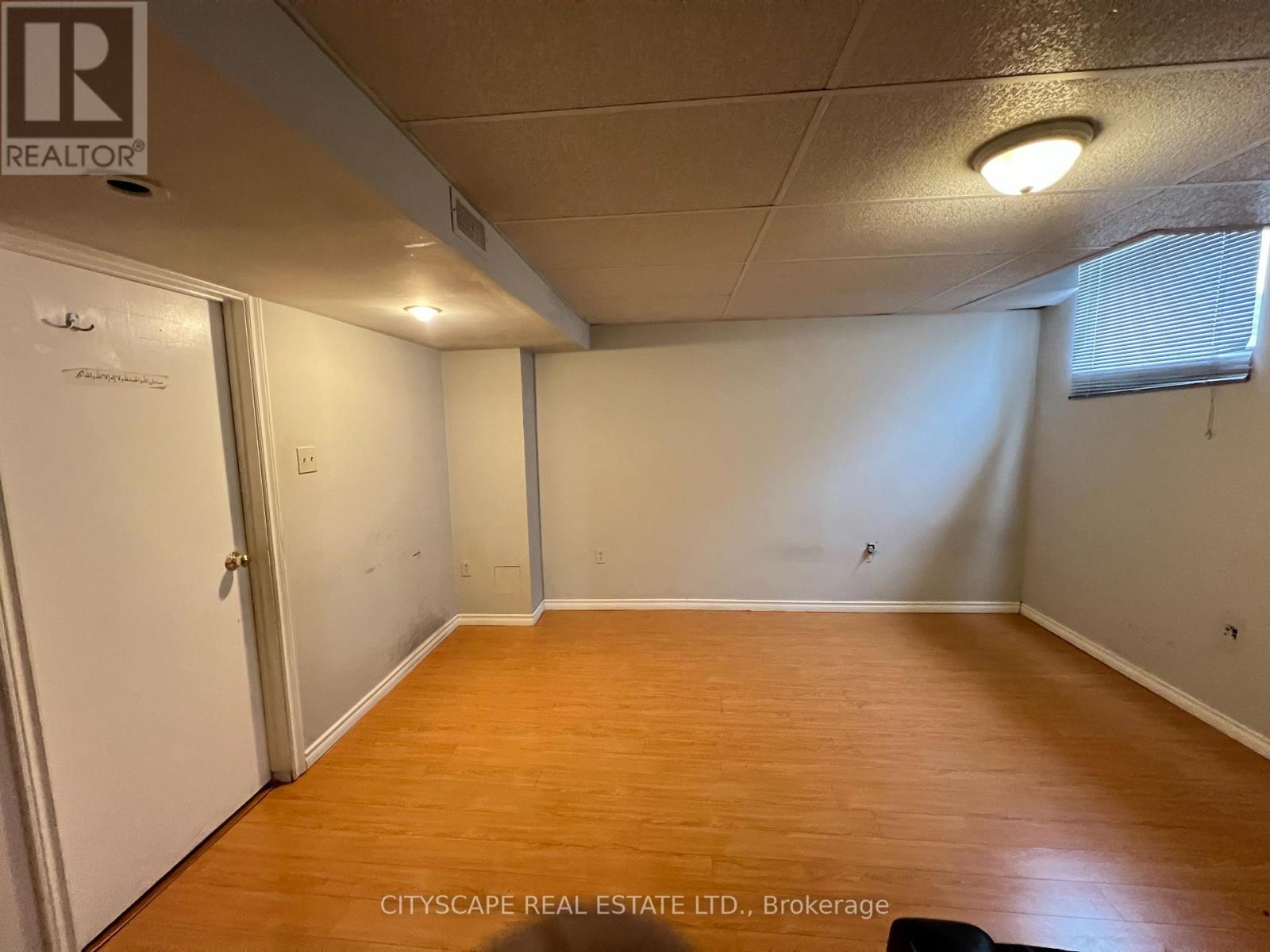 Basement - 4813 Creditview Road, Mississauga, Ontario  L5V 1H5 - Photo 15 - W12996746