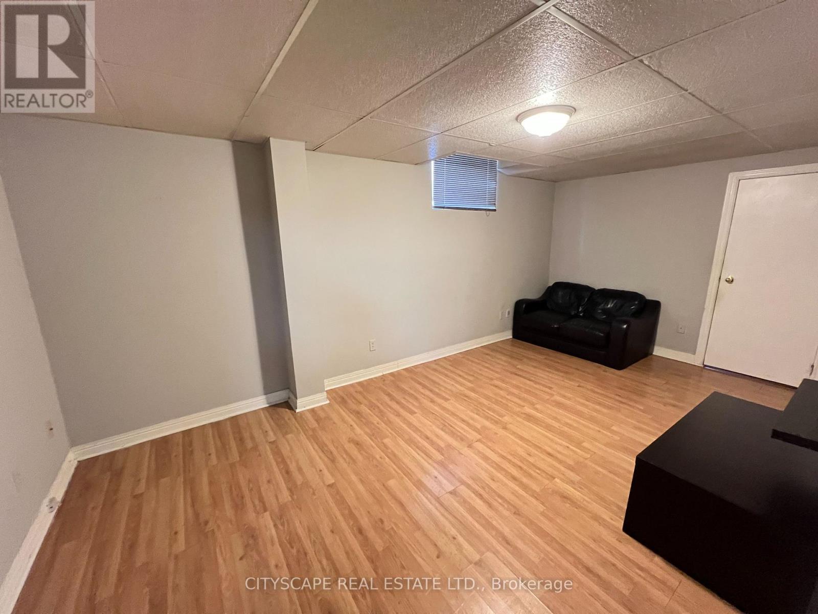 Basement - 4813 Creditview Road, Mississauga, Ontario  L5V 1H5 - Photo 17 - W12996746