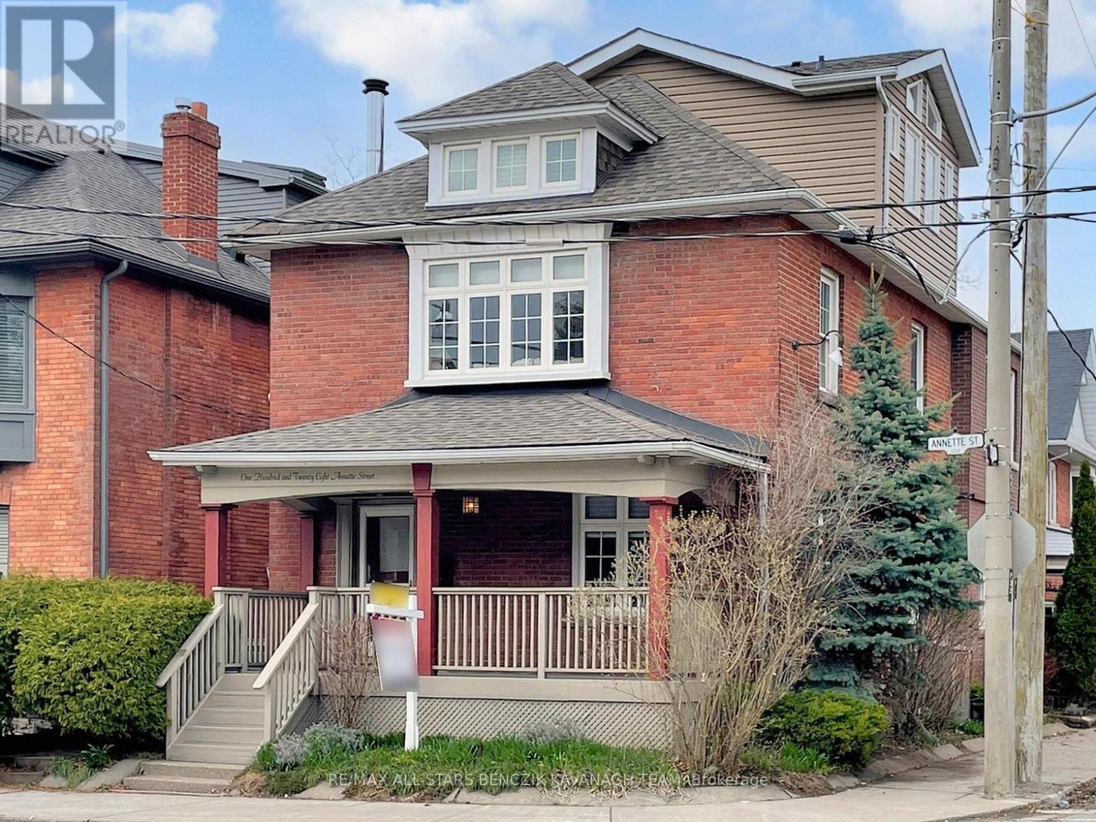 128 ANNETTE STREET, Toronto, Ontario