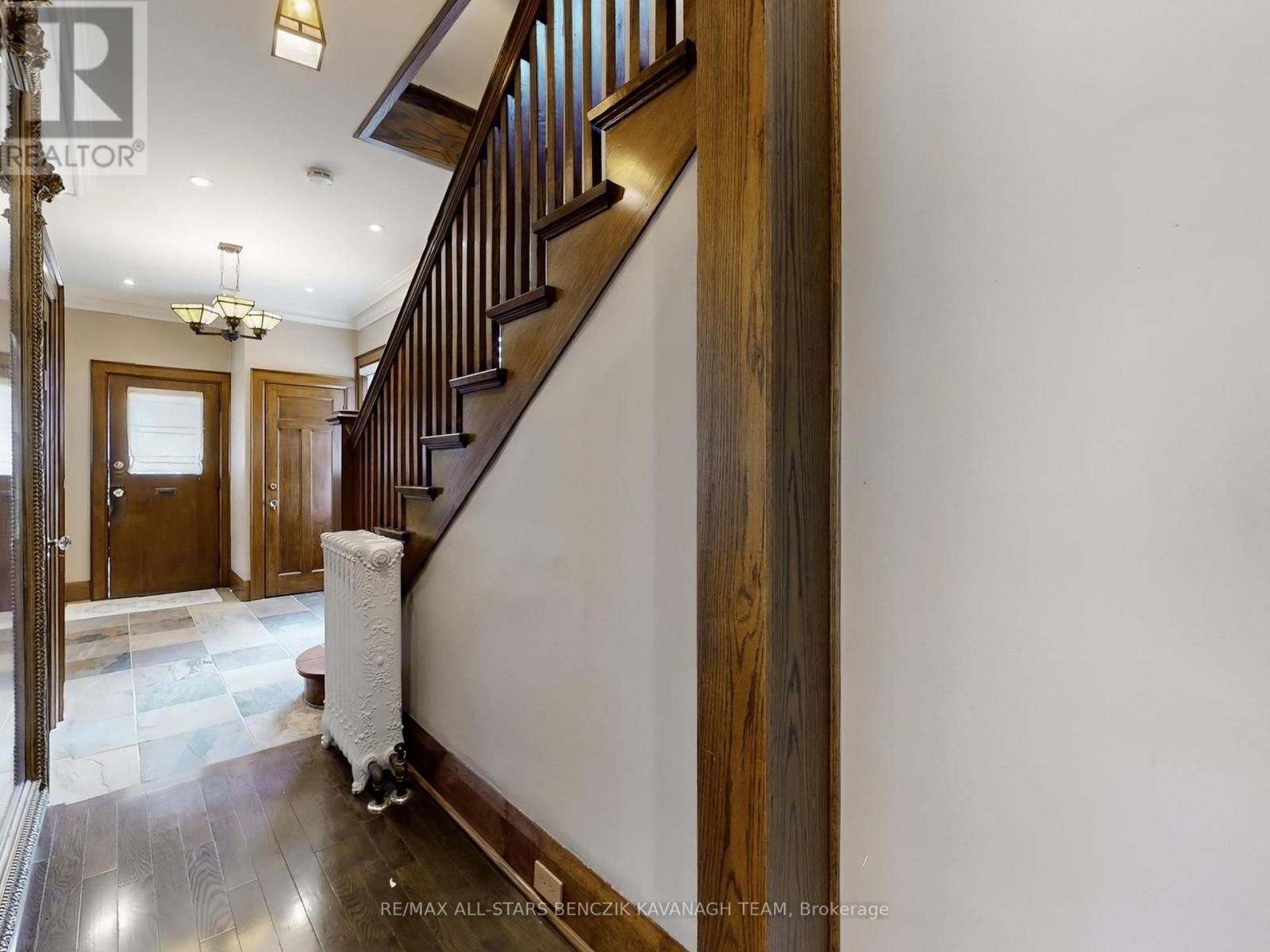 128 Annette Street, Toronto, Ontario  M6P 1P2 - Photo 14 - W12996808