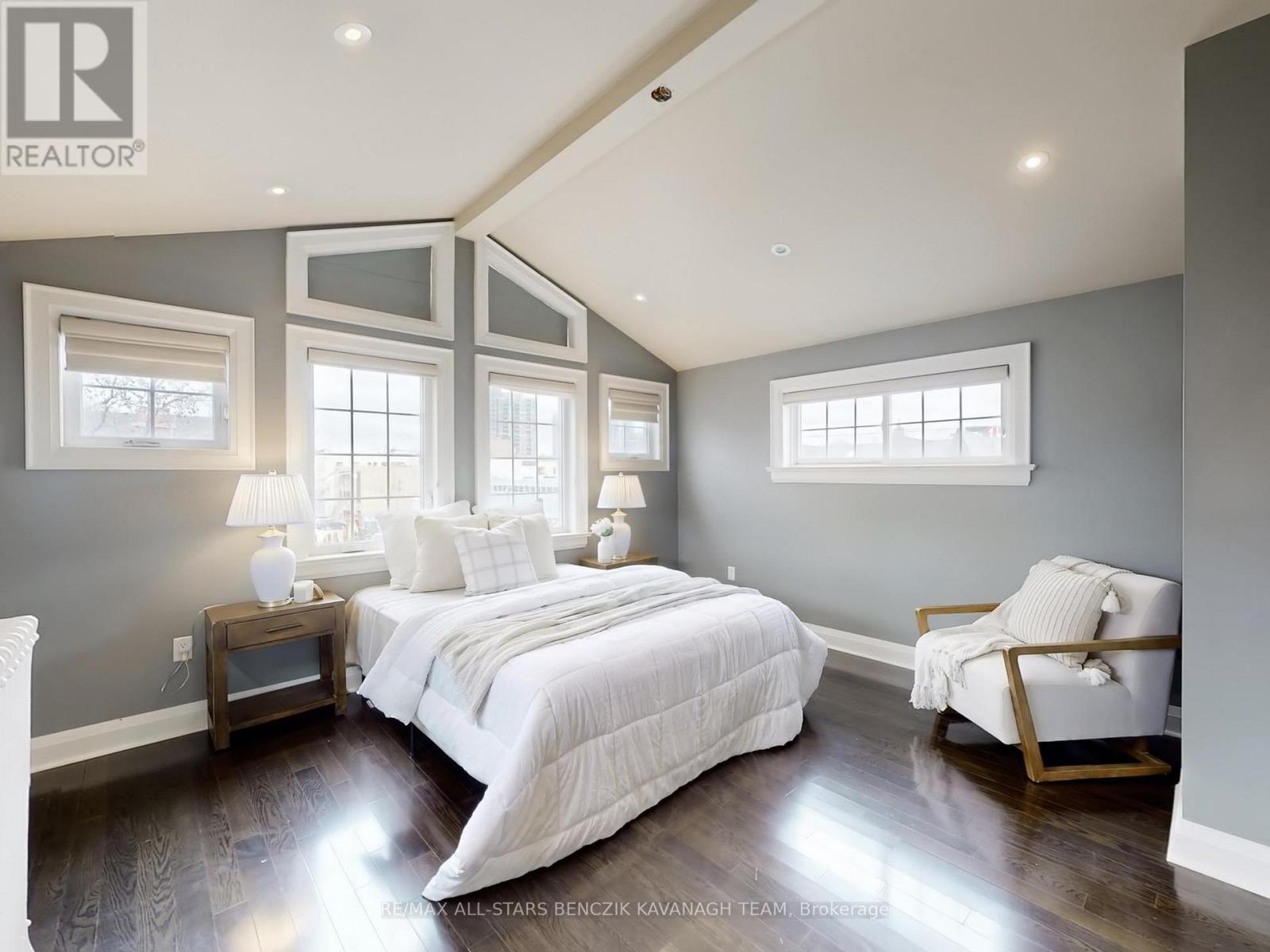 128 Annette Street, Toronto, Ontario  M6P 1P2 - Photo 23 - W12996808