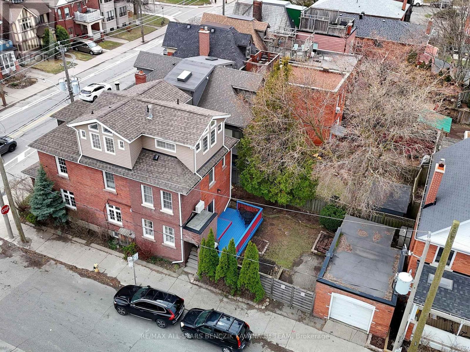 128 Annette Street, Toronto, Ontario  M6P 1P2 - Photo 35 - W12996808