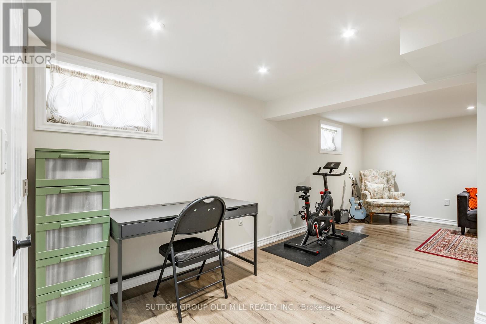 36 Allenby Avenue, Toronto, Ontario  M9W 1S6 - Photo 26 - W12996810