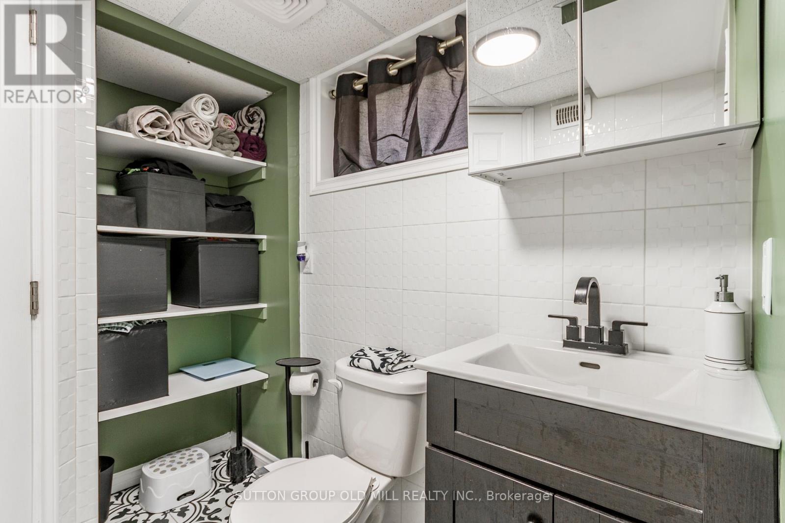 36 Allenby Avenue, Toronto, Ontario  M9W 1S6 - Photo 29 - W12996810