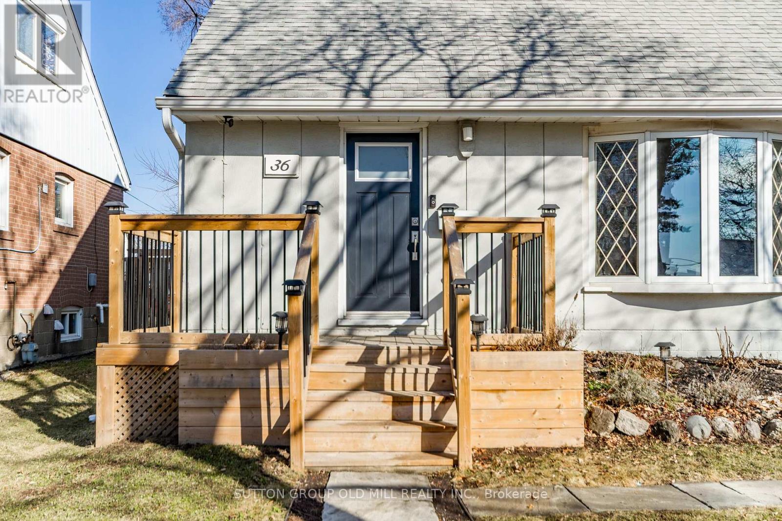 36 Allenby Avenue, Toronto, Ontario  M9W 1S6 - Photo 5 - W12996810