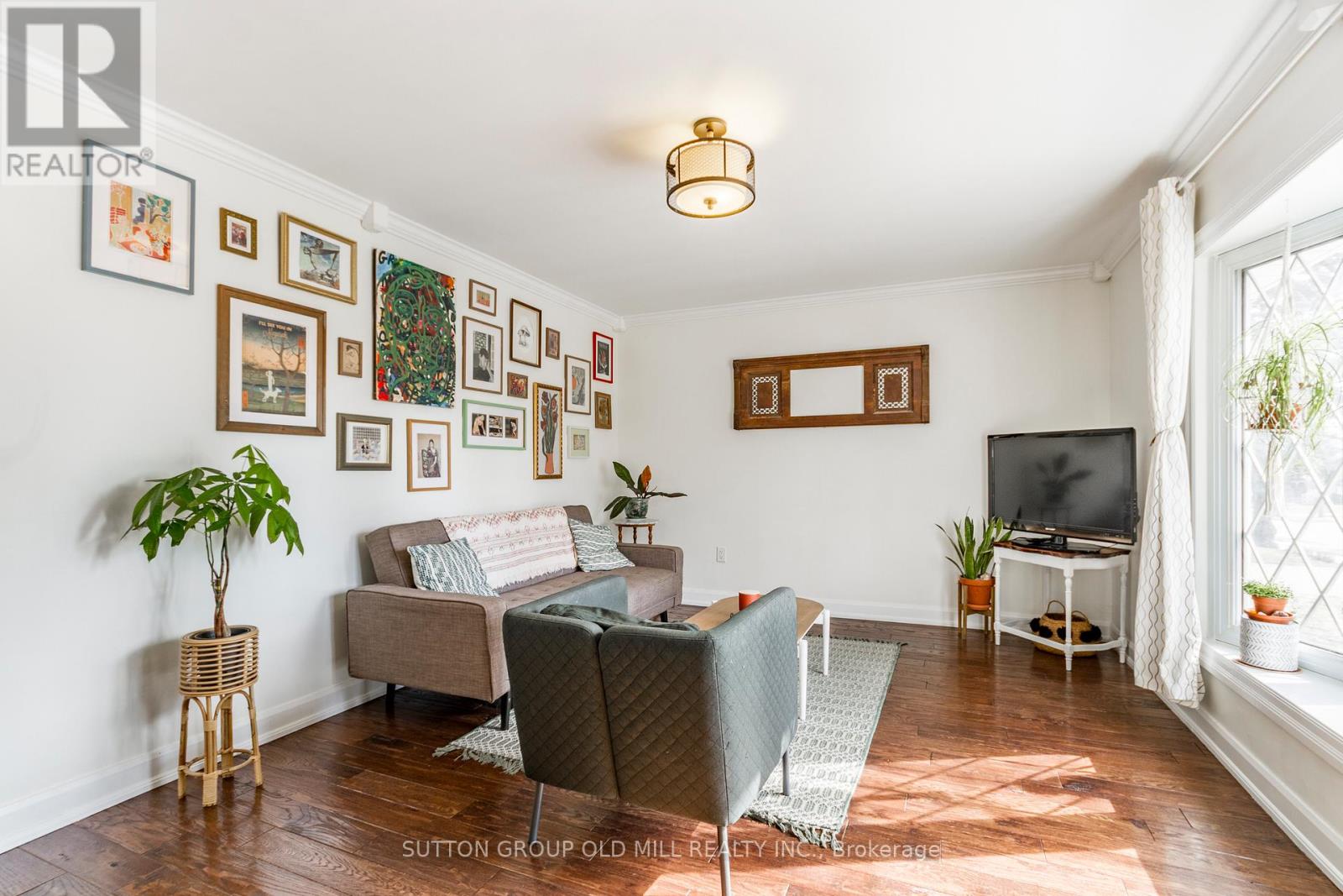 36 Allenby Avenue, Toronto, Ontario  M9W 1S6 - Photo 8 - W12996810