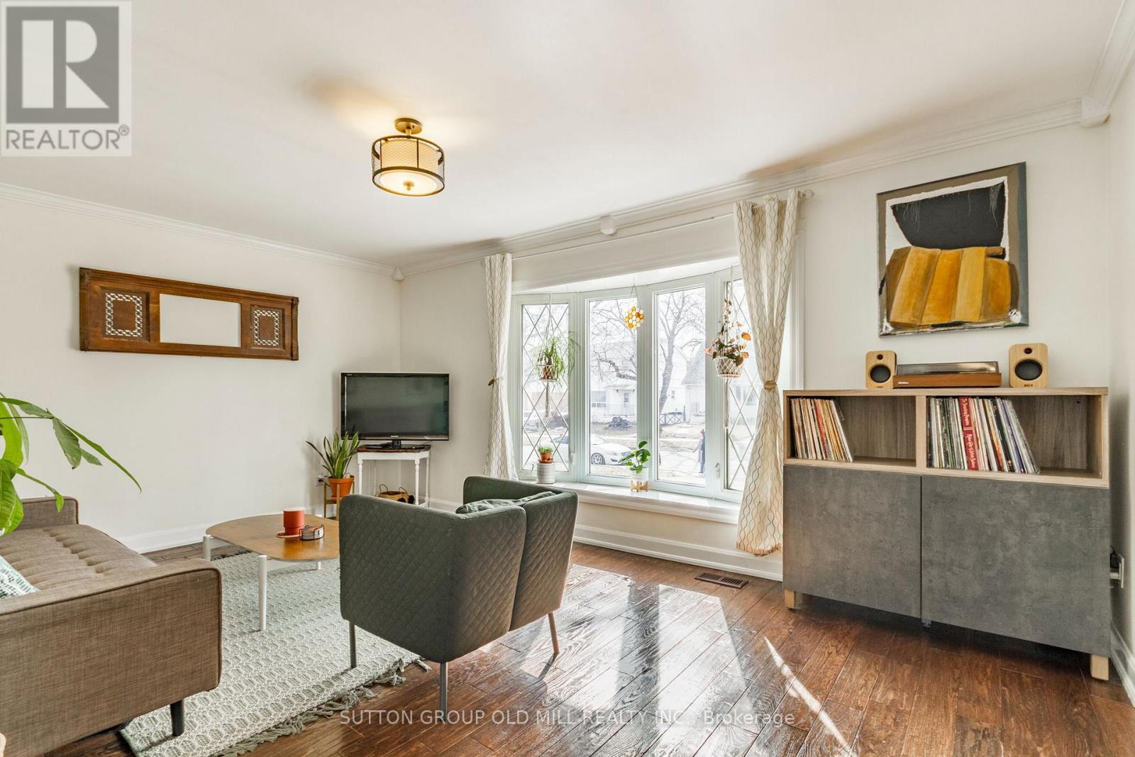 36 Allenby Avenue, Toronto, Ontario  M9W 1S6 - Photo 9 - W12996810