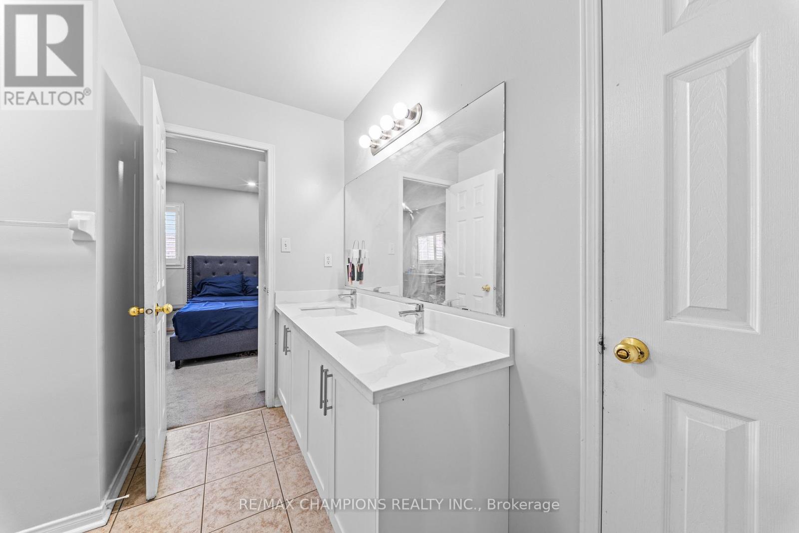 125 Tiller Trail, Brampton, Ontario  L6X 4S9 - Photo 20 - W12996816