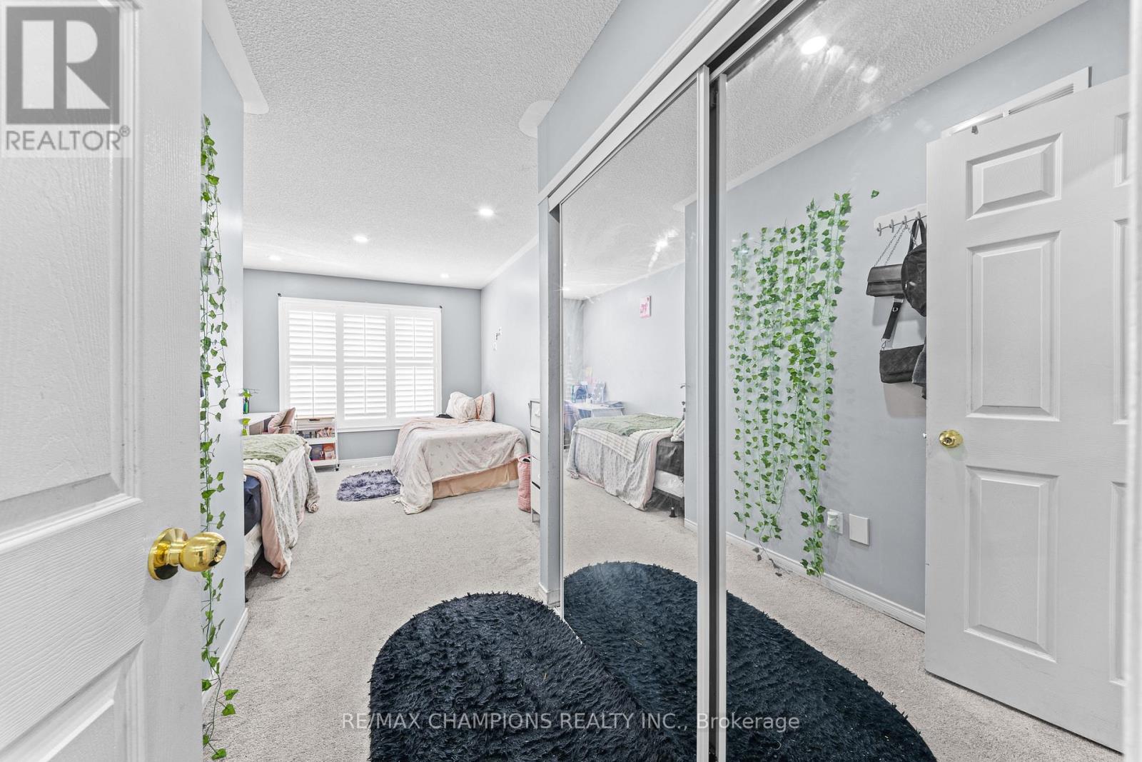 125 Tiller Trail, Brampton, Ontario  L6X 4S9 - Photo 23 - W12996816