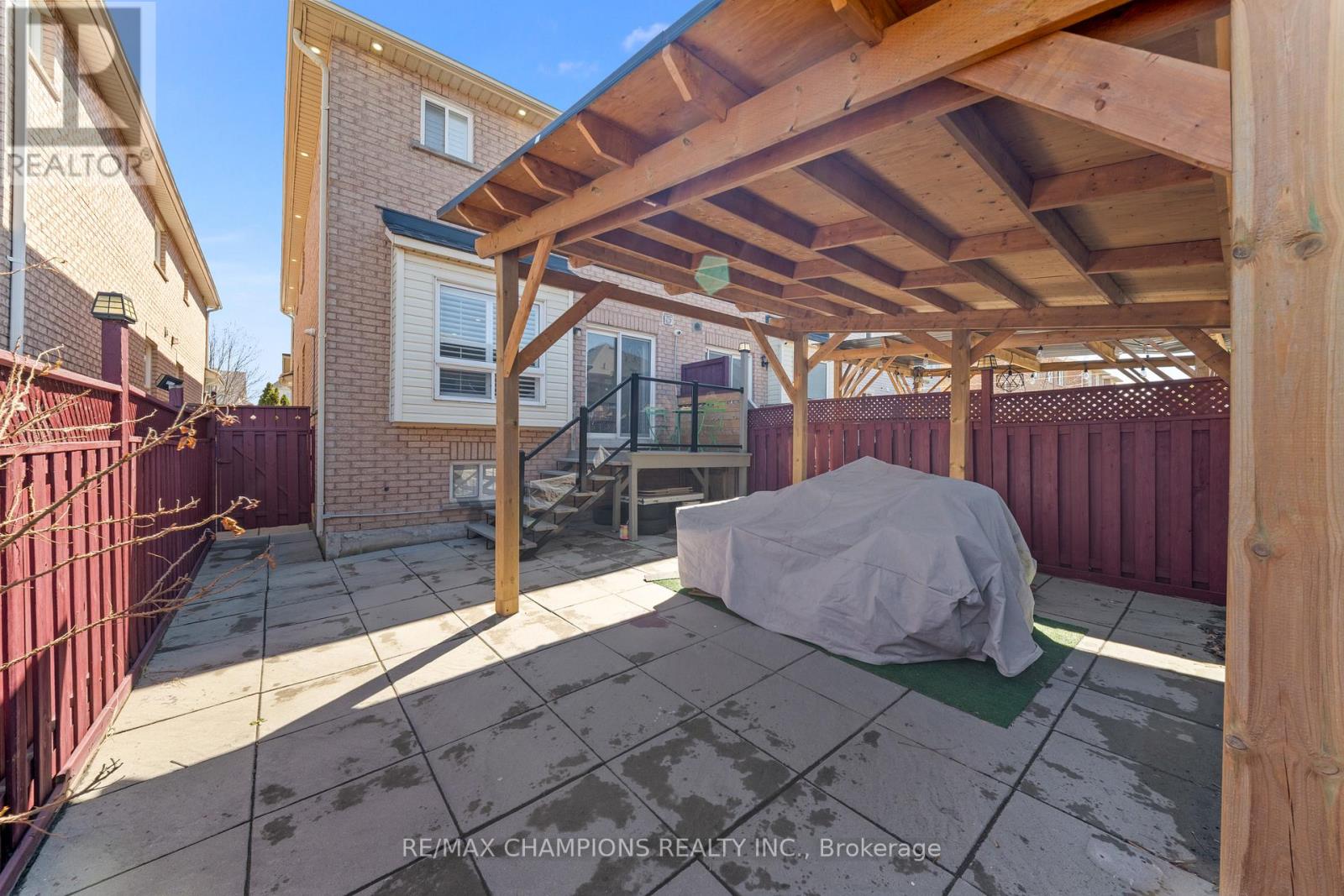 125 Tiller Trail, Brampton, Ontario  L6X 4S9 - Photo 34 - W12996816