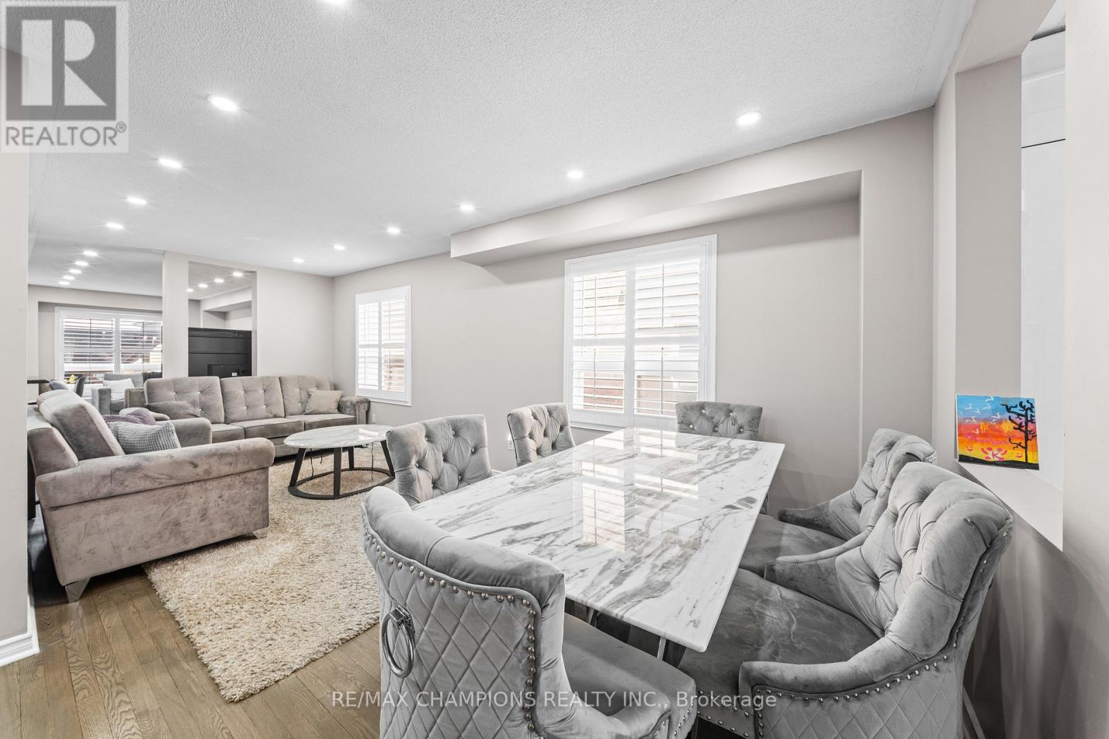 125 Tiller Trail, Brampton, Ontario  L6X 4S9 - Photo 7 - W12996816