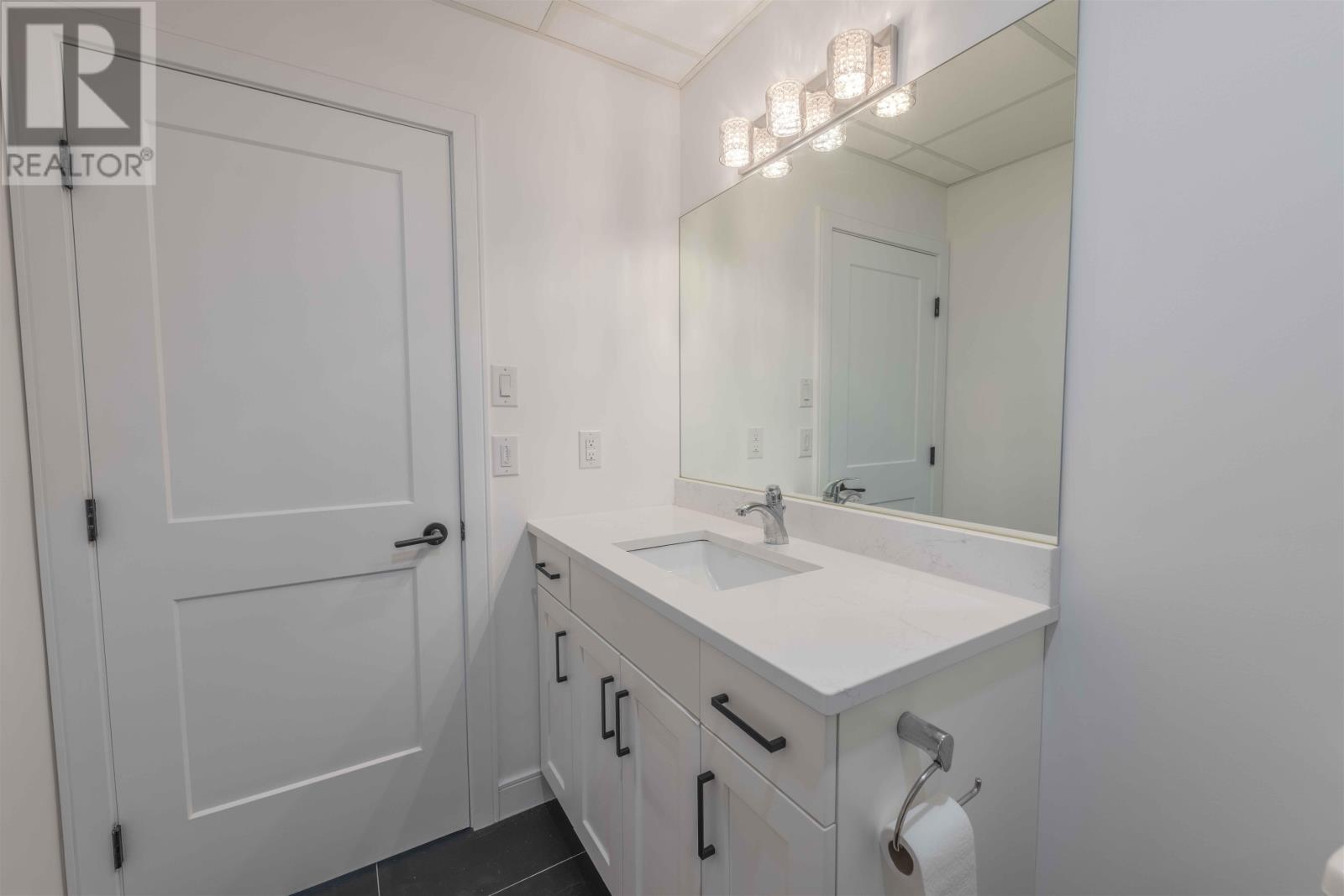 705 Fieldstone Pl, Thunder Bay, Ontario  P7B 3Z7 - Photo 24 - TB2600674