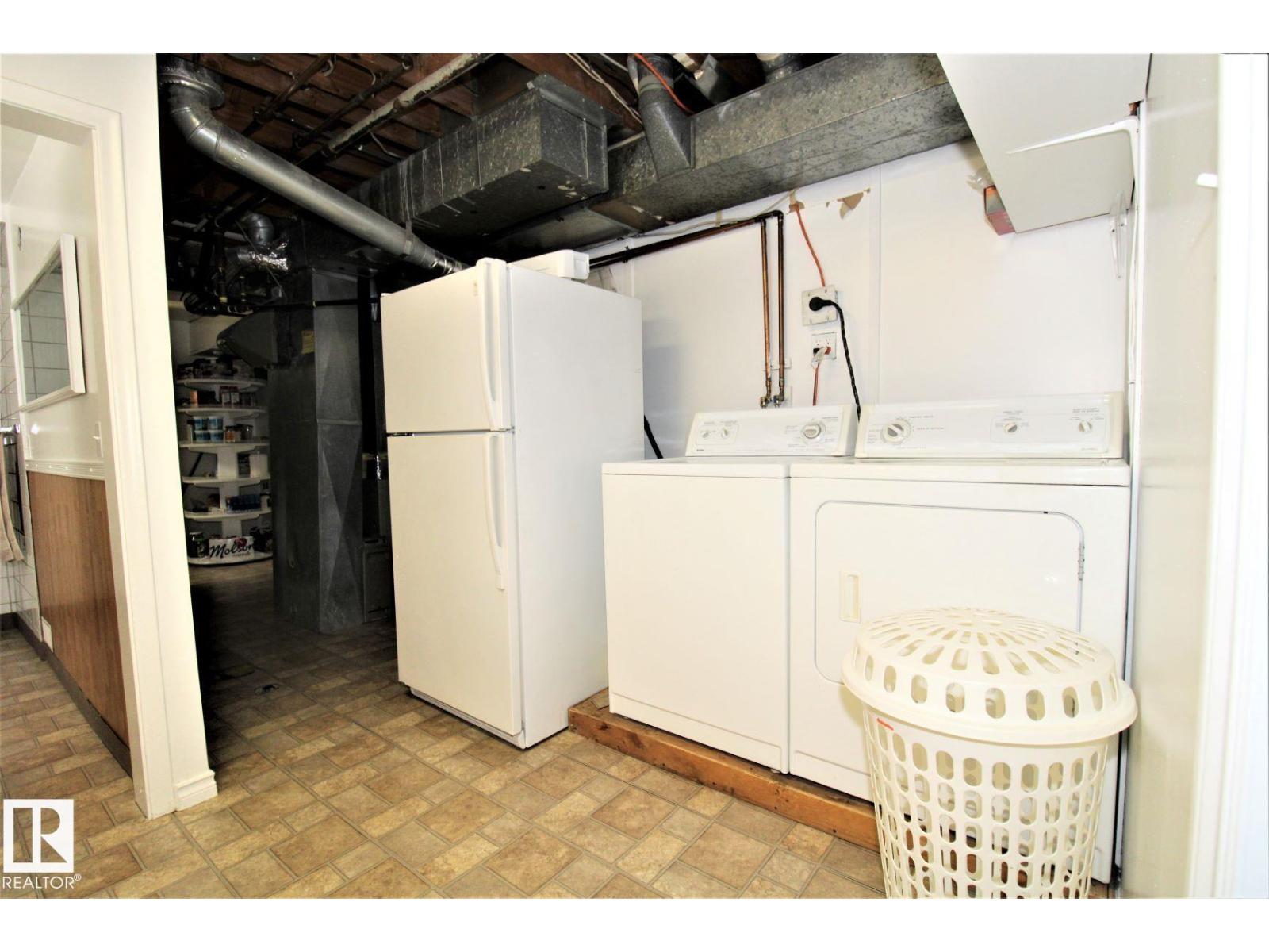 12111 137 Av Nw, Edmonton, Alberta  T5L 4C1 - Photo 30 - E4473648