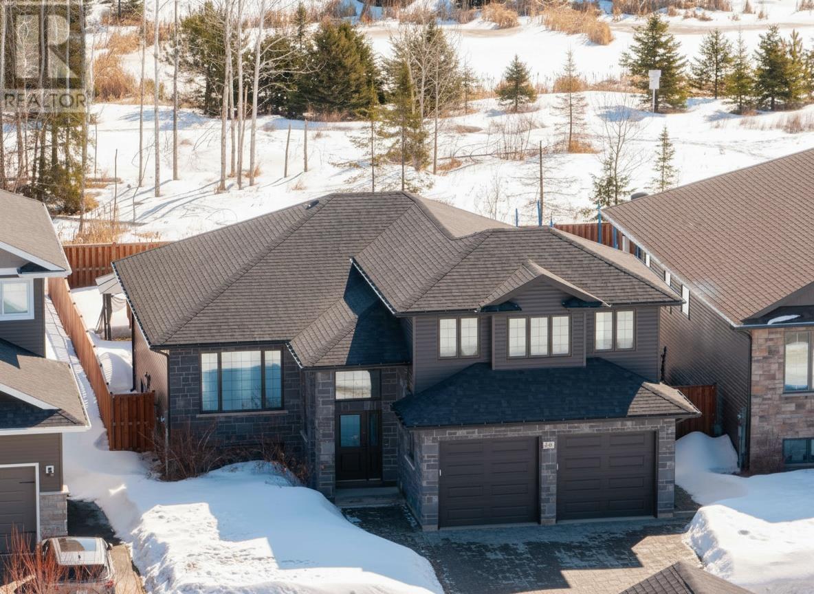 705 Fieldstone Pl, Thunder Bay, Ontario  P7B 3Z7 - Photo 3 - TB2600674