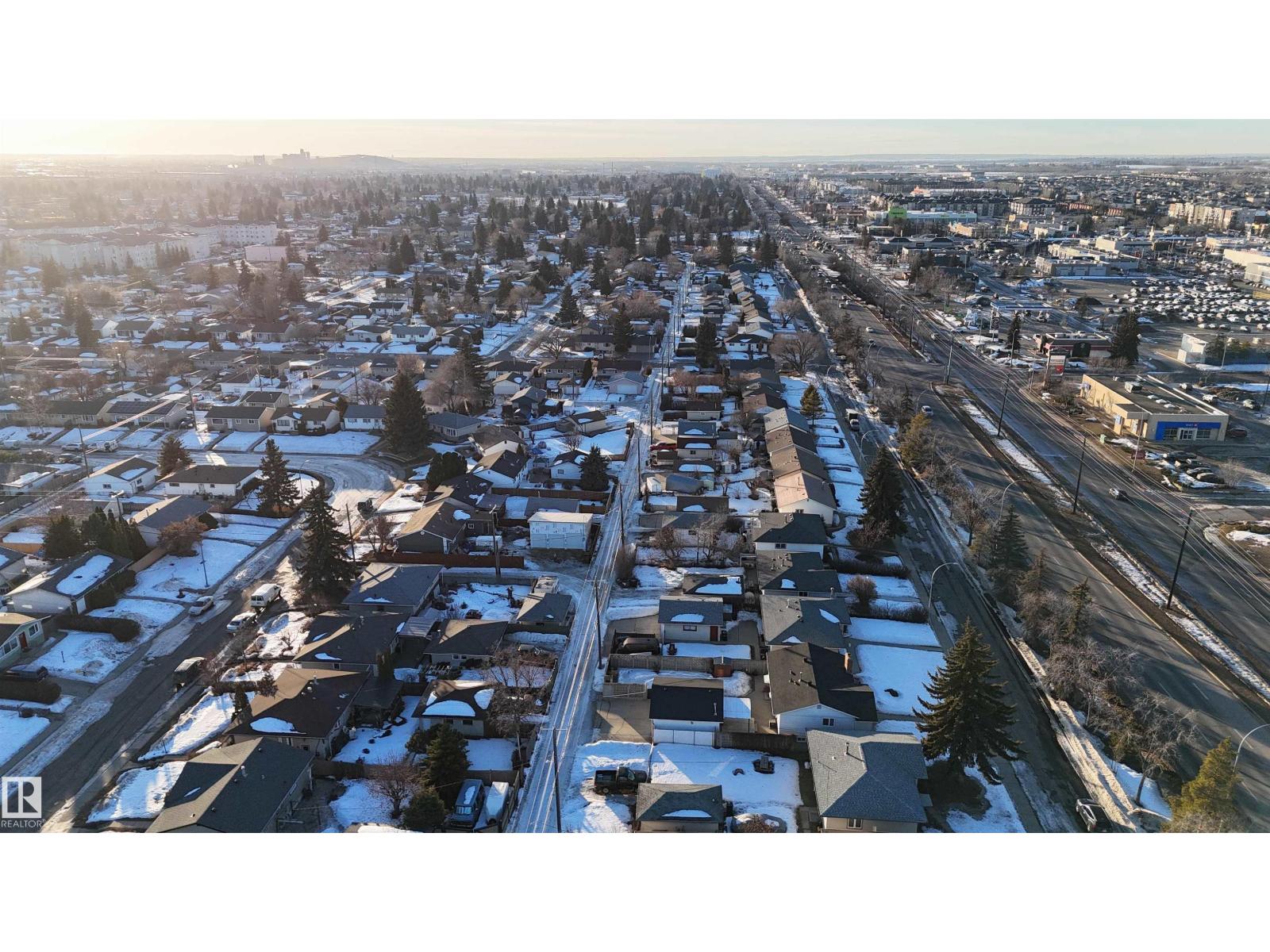 12111 137 Av Nw, Edmonton, Alberta  T5L 4C1 - Photo 45 - E4473648