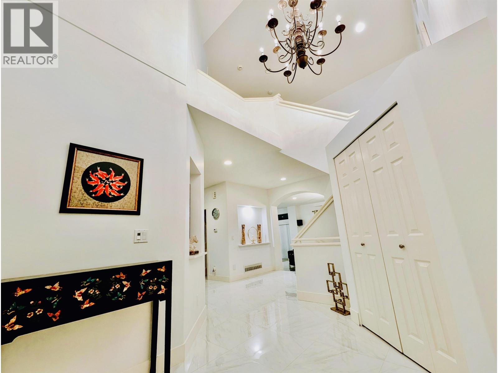 24 Balsam Place, Port Moody, British Columbia  V3H 5A6 - Photo 5 - R3100714