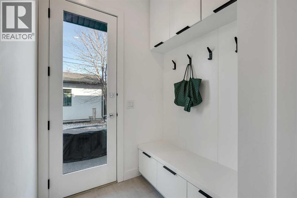 2839 35 Street Sw, Calgary, Alberta  T3E 2Y7 - Photo 17 - A2297564