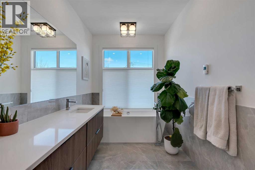 2839 35 Street Sw, Calgary, Alberta  T3E 2Y7 - Photo 29 - A2297564