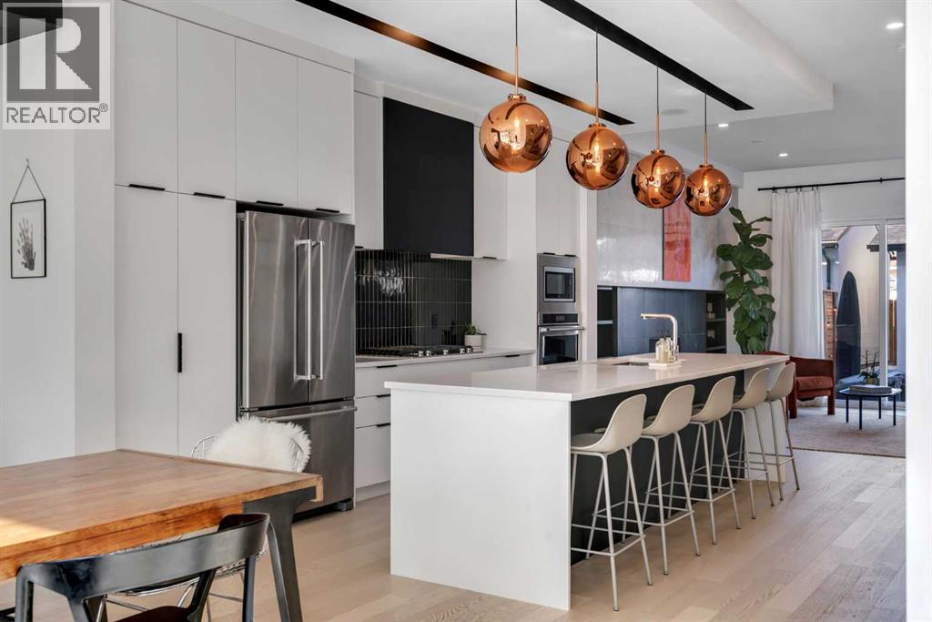 2839 35 Street Sw, Calgary, Alberta  T3E 2Y7 - Photo 6 - A2297564