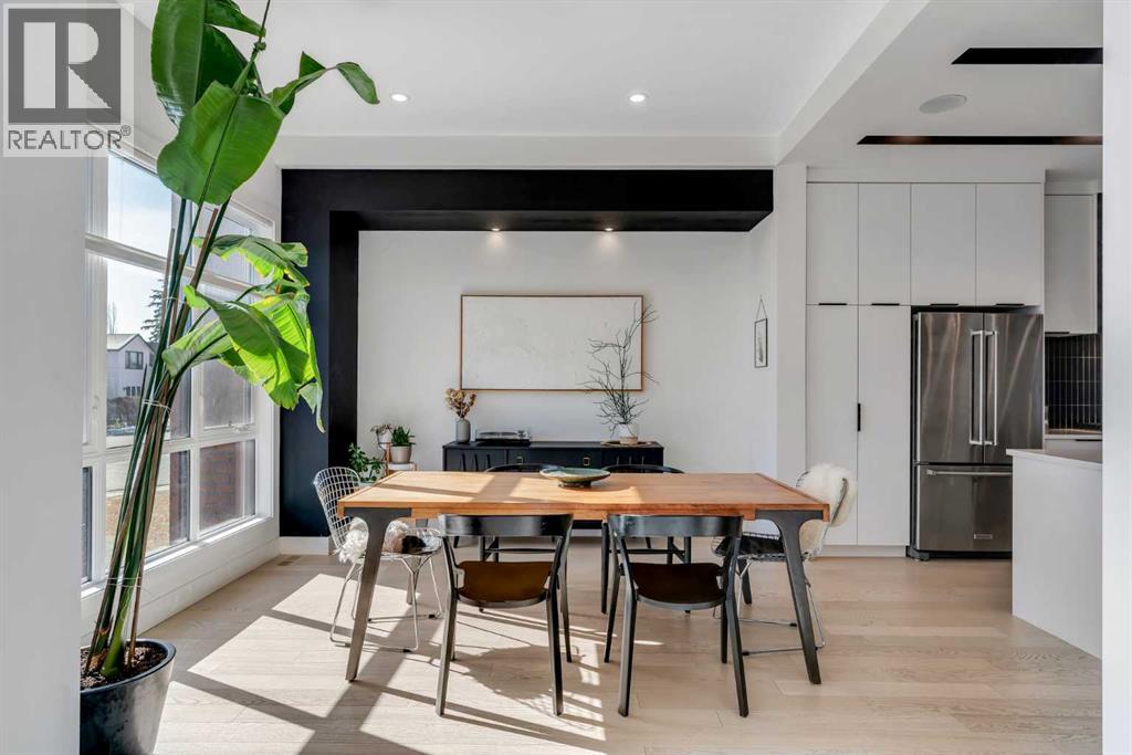 2839 35 Street Sw, Calgary, Alberta  T3E 2Y7 - Photo 4 - A2297564