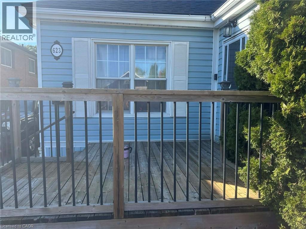 623 Knox Avenue, Hamilton, Ontario  L8H 6K2 - Photo 2 - 40819124