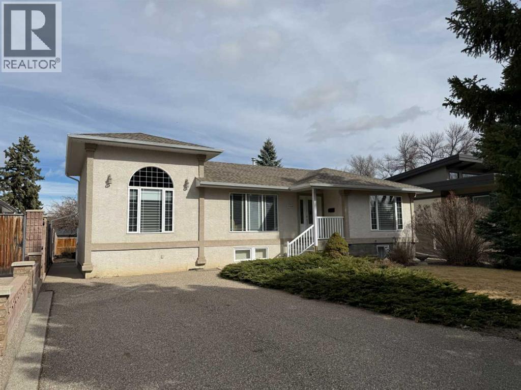 3315 Parkside Drive S, Lethbridge, Alberta