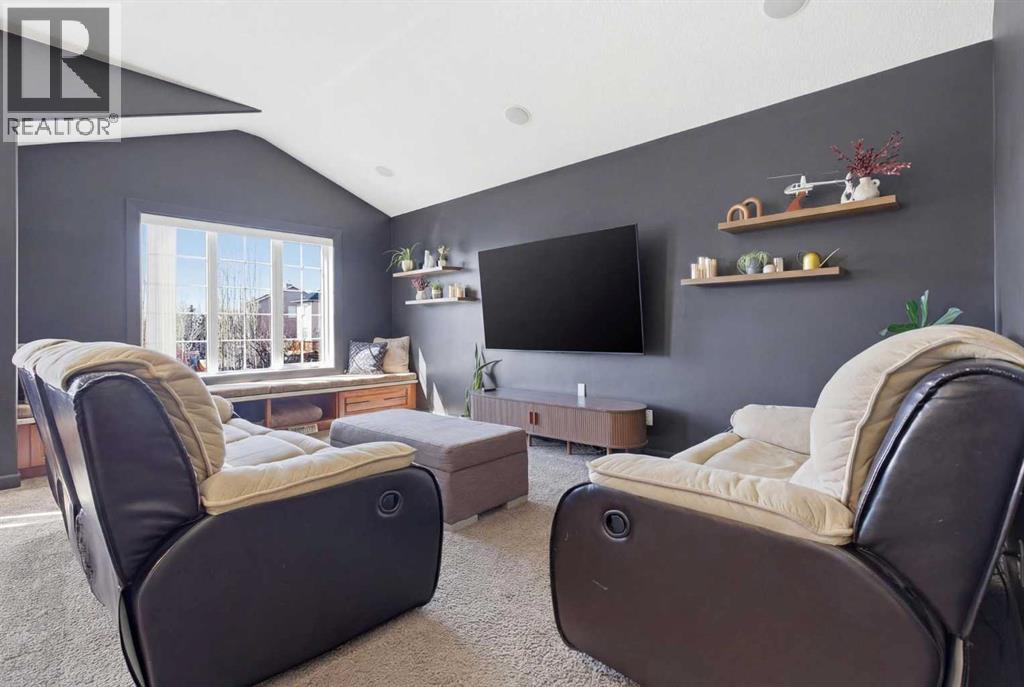 16 Drake Landing Road, Okotoks, Alberta  T1S 2M2 - Photo 27 - A2299793