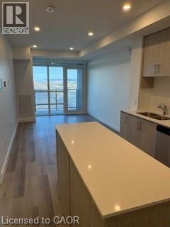 461 Green Road Unit# 1111, Stoney Creek, Ontario  L8E 0L5 - Photo 3 - 40808303