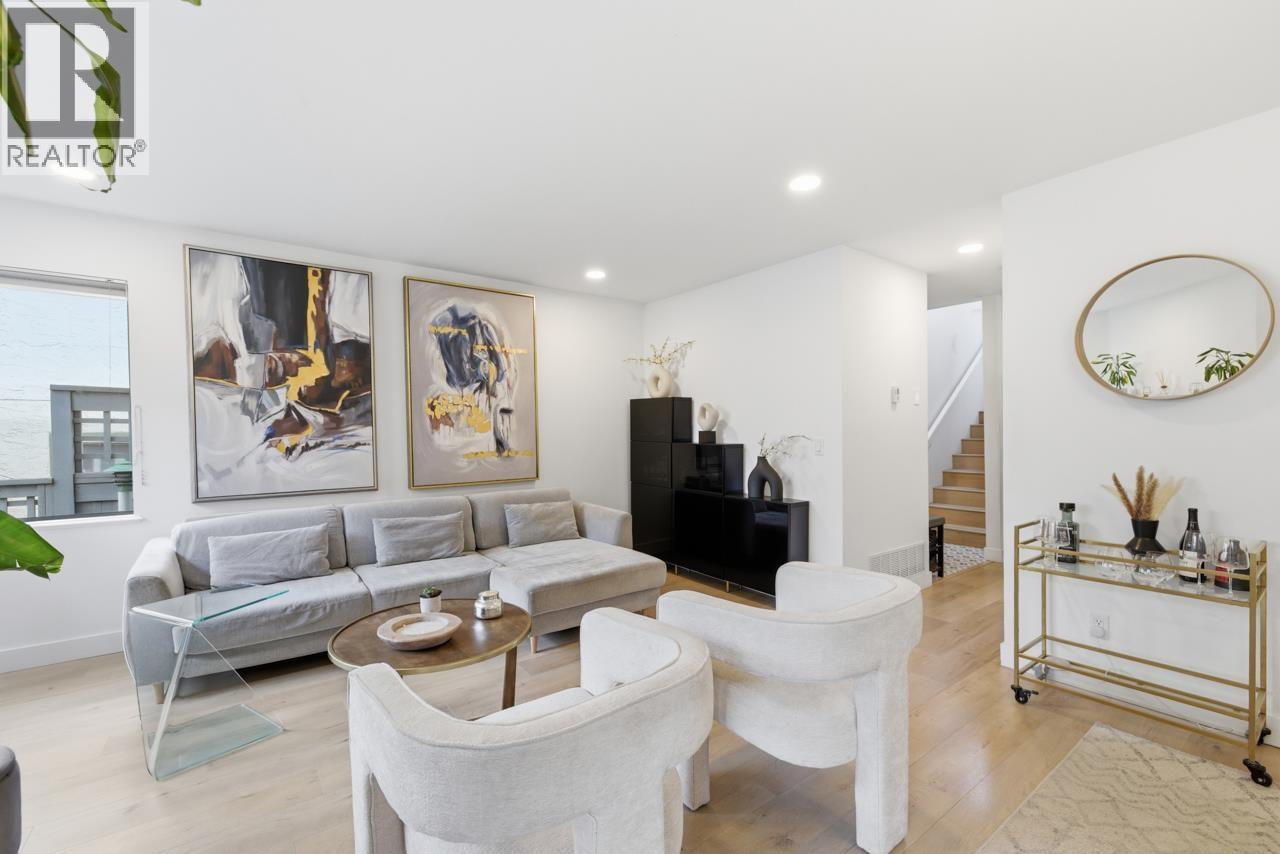 10 2118 Eastern Avenue, North Vancouver, British Columbia  V7L 3G3 - Photo 13 - R3105771