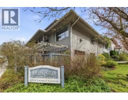 10 2118 EASTERN AVENUE, North Vancouver, British Columbia