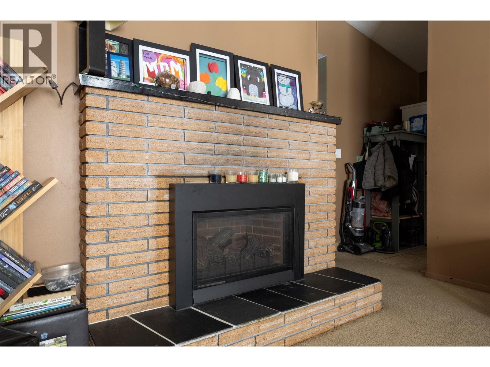 1601 37th Street, Vernon, British Columbia  V1T 6G2 - Photo 5 - 10379536