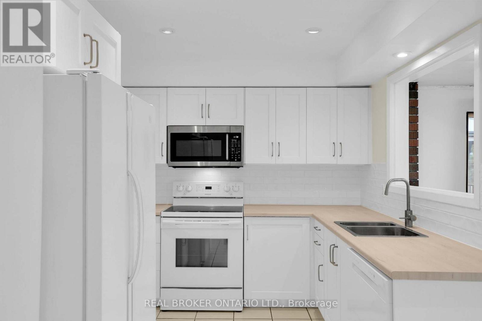 37 Nicklin Crescent, Guelph, Ontario  N1H 5E8 - Photo 17 - X12996520