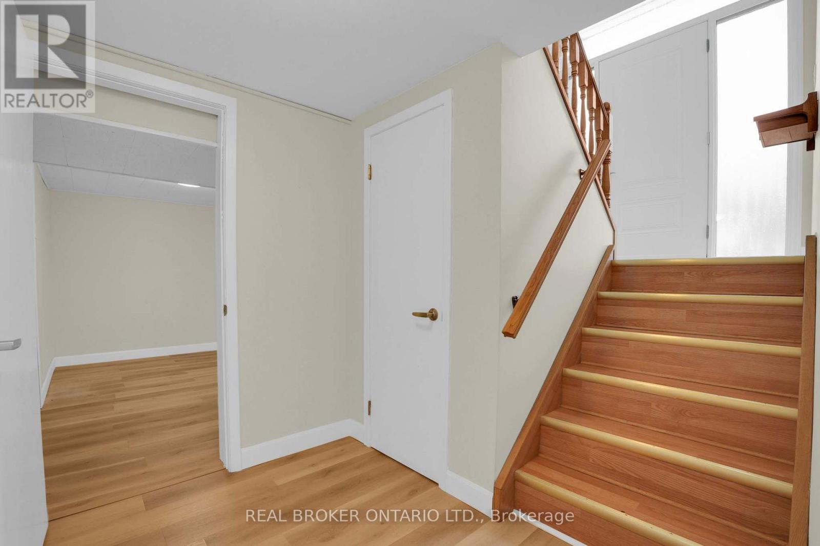 37 Nicklin Crescent, Guelph, Ontario  N1H 5E8 - Photo 27 - X12996520