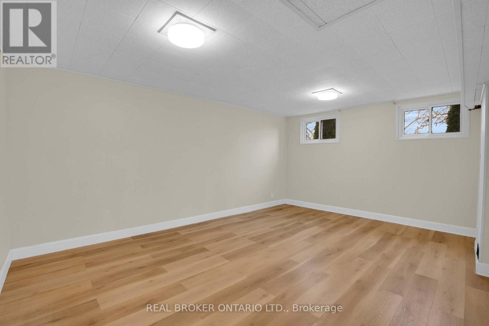 37 Nicklin Crescent, Guelph, Ontario  N1H 5E8 - Photo 28 - X12996520