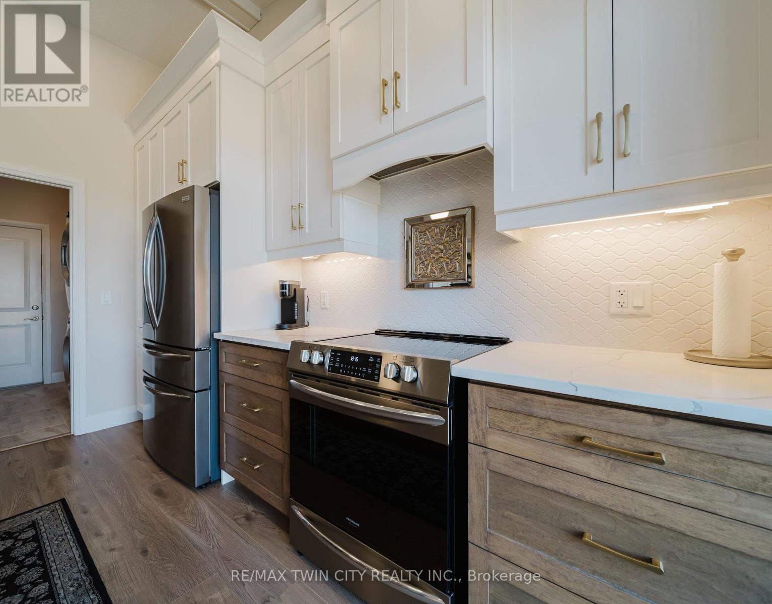 12 - 300 Snyder's Road E, Wilmot, Ontario  N3A 2V5 - Photo 13 - X12996522