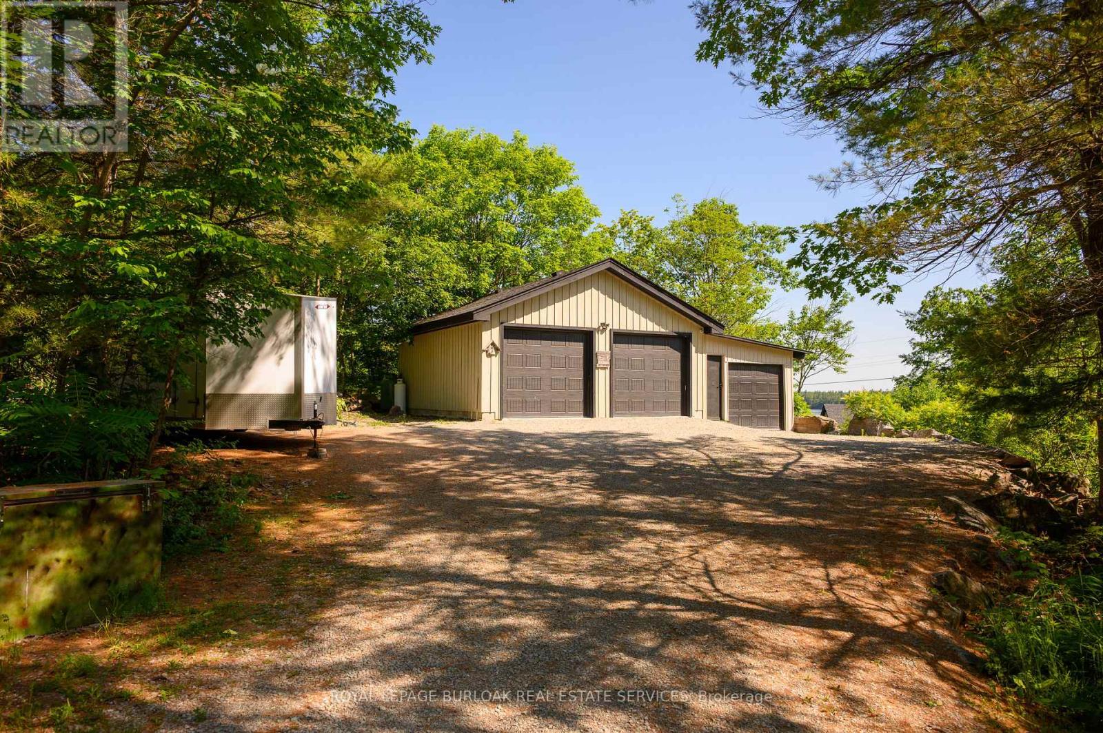 990 Haskett's Drive, Georgian Bay (Baxter), Ontario  L0K 1S0 - Photo 43 - X12996524