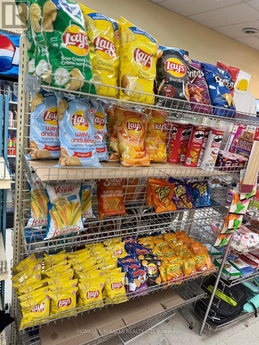 7 - 20 Woodlawn Road E, Guelph, Ontario  N1H 1G7 - Photo 9 - X12996556