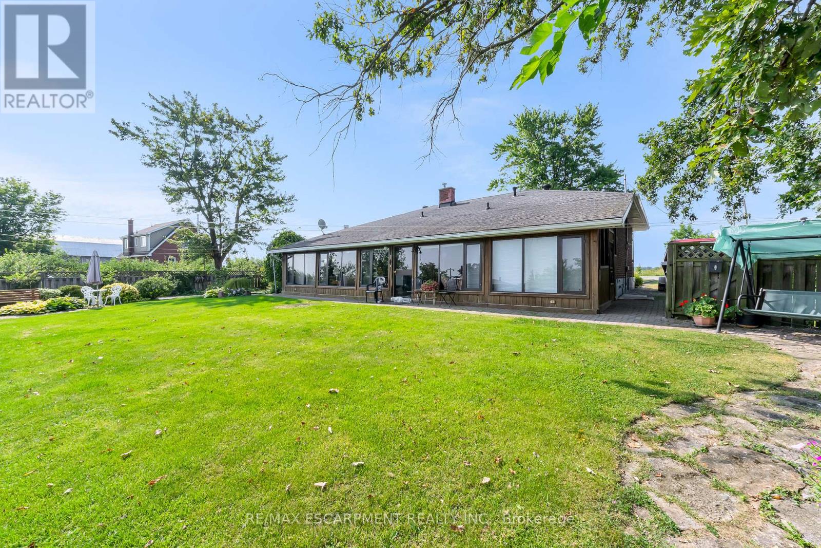 609 Green Mountain Road E, Hamilton, Ontario  L8J 2Z7 - Photo 22 - X12996594