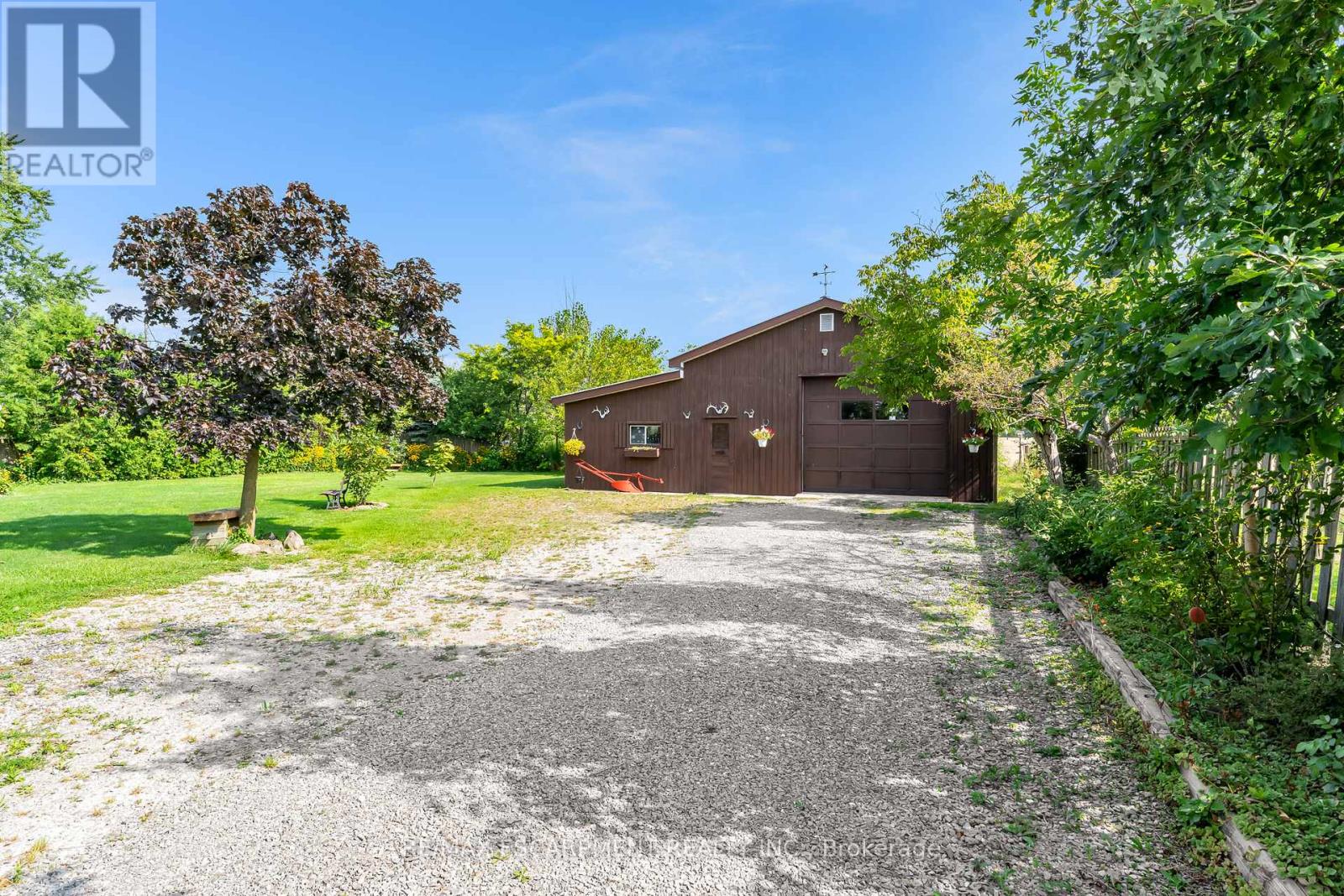 609 Green Mountain Road E, Hamilton, Ontario  L8J 2Z7 - Photo 24 - X12996594