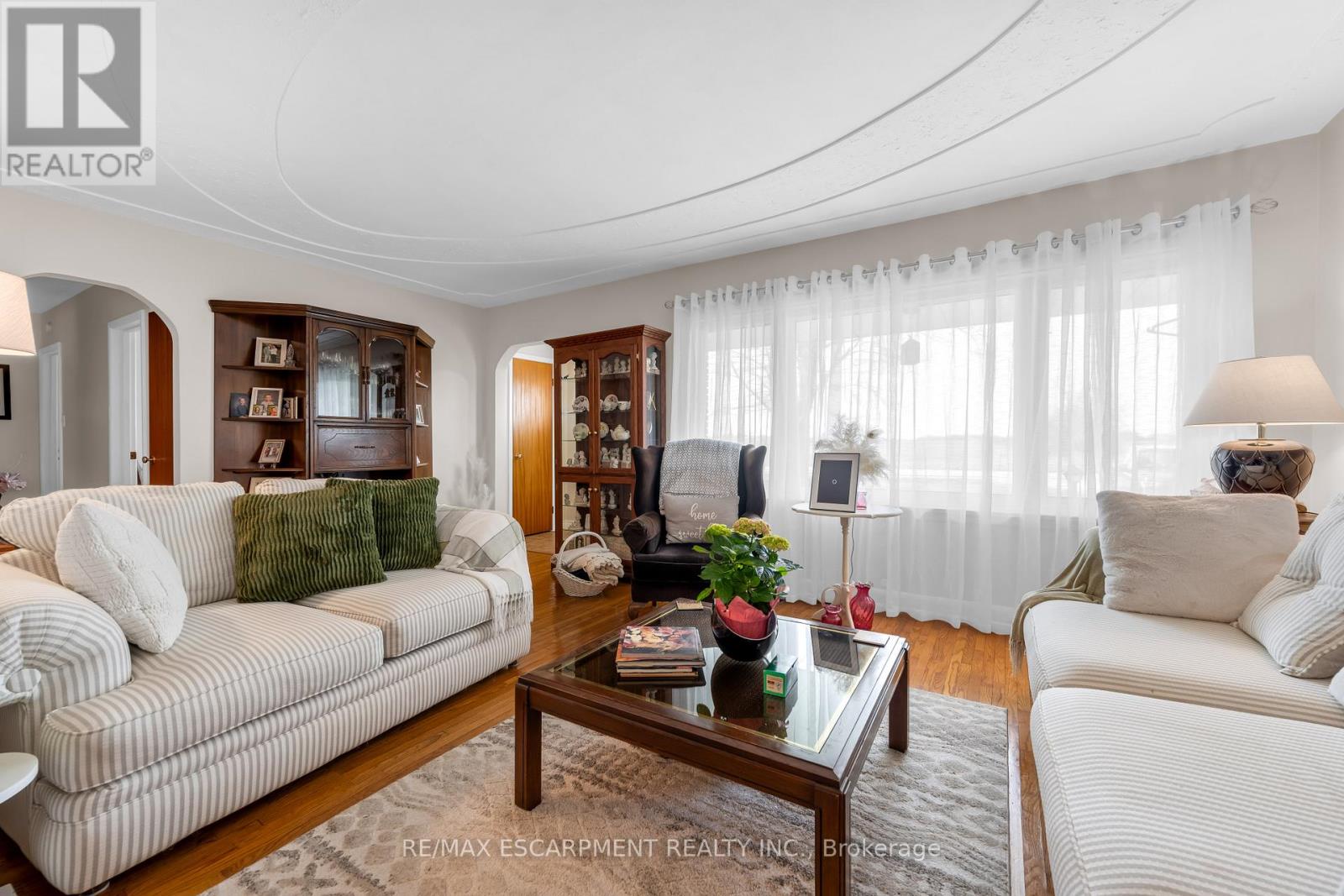 609 Green Mountain Road E, Hamilton, Ontario  L8J 2Z7 - Photo 6 - X12996594