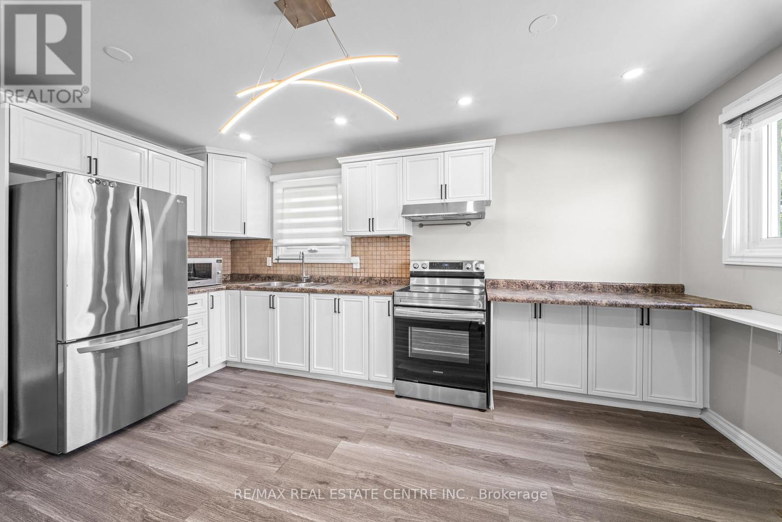 35 Folkestone Avenue, Hamilton, Ontario  L8V 4M9 - Photo 15 - X12996748