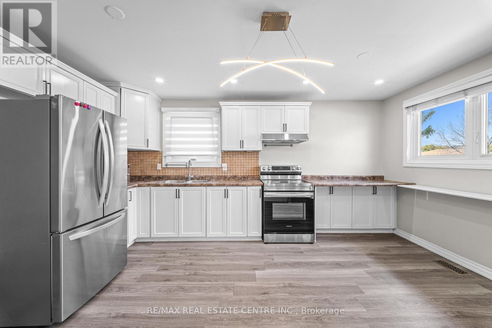 35 Folkestone Avenue, Hamilton, Ontario  L8V 4M9 - Photo 16 - X12996748