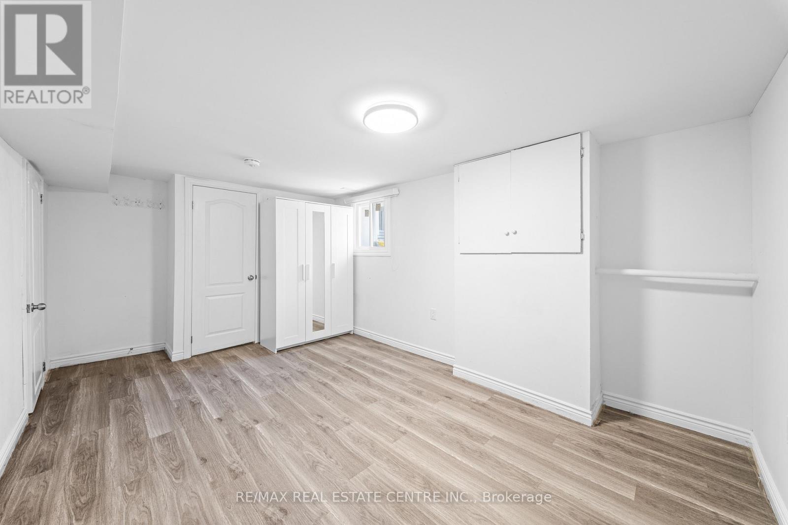 35 Folkestone Avenue, Hamilton, Ontario  L8V 4M9 - Photo 38 - X12996748