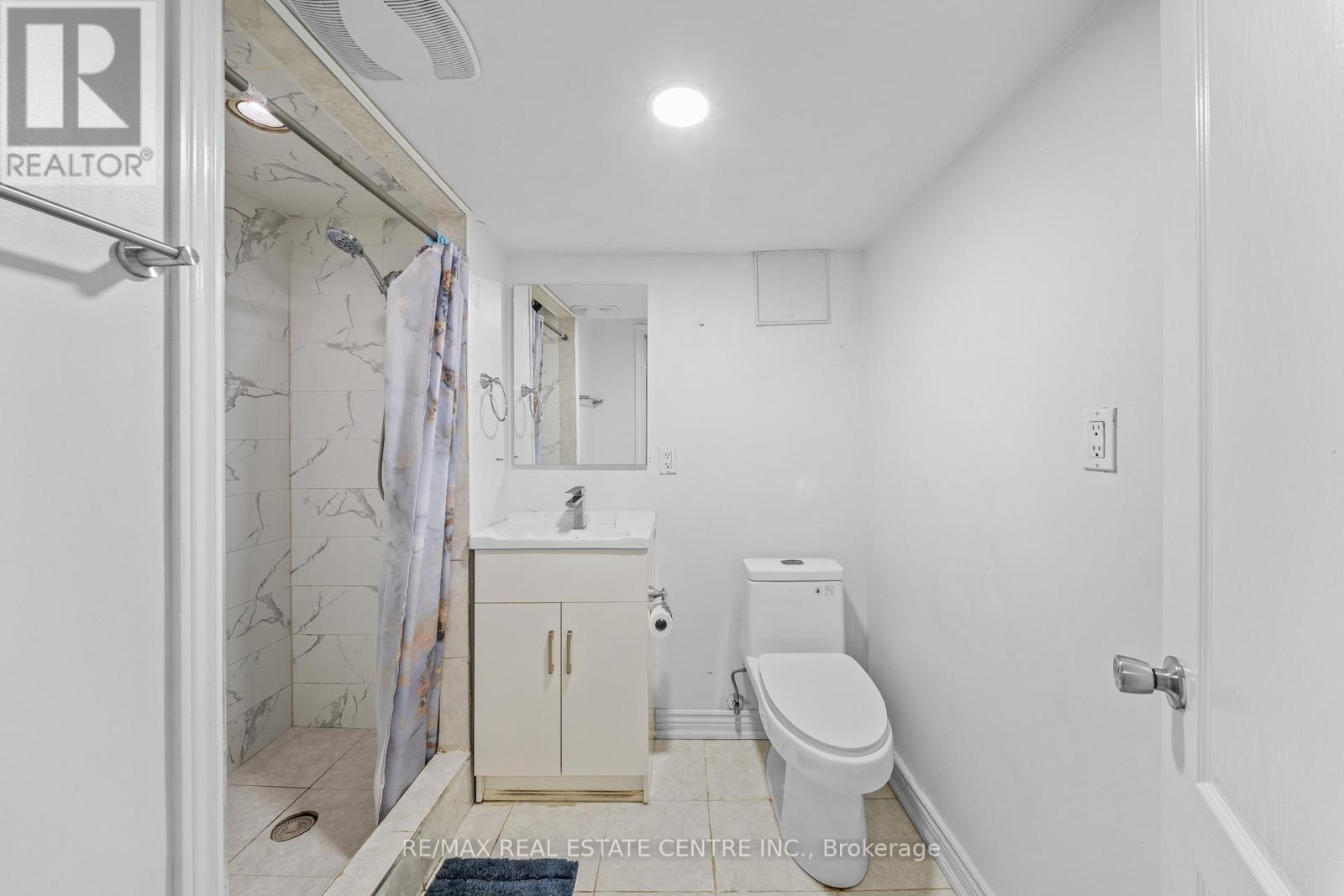 35 Folkestone Avenue, Hamilton, Ontario  L8V 4M9 - Photo 42 - X12996748