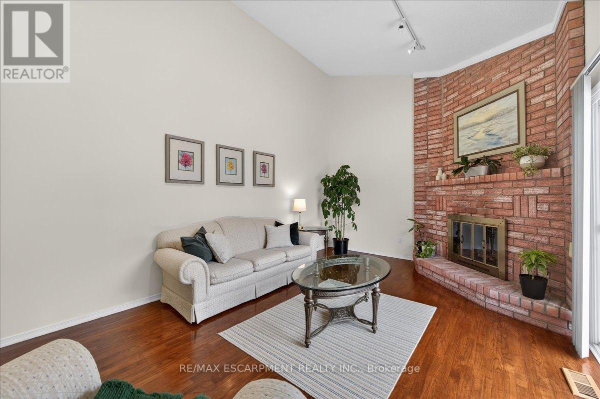 54 Goldcrest Drive, Hamilton, Ontario  L8G 4T6 - Photo 21 - X12996806