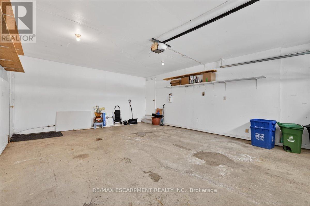 54 Goldcrest Drive, Hamilton, Ontario  L8G 4T6 - Photo 41 - X12996806