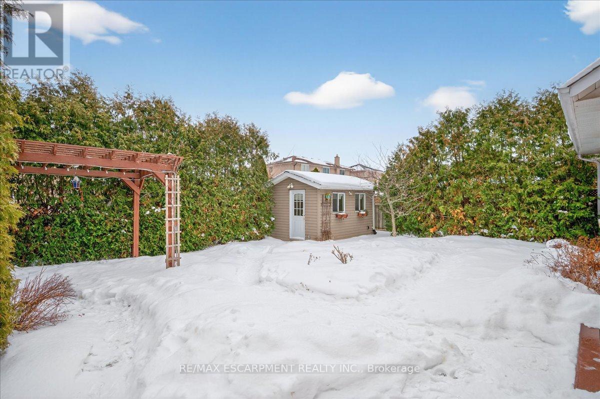 54 Goldcrest Drive, Hamilton, Ontario  L8G 4T6 - Photo 44 - X12996806